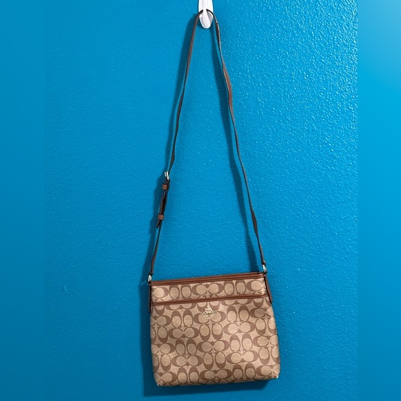 Coach Signature File Crossbody Bag Brown Canvas Leather Trim - Picture 2 of 11